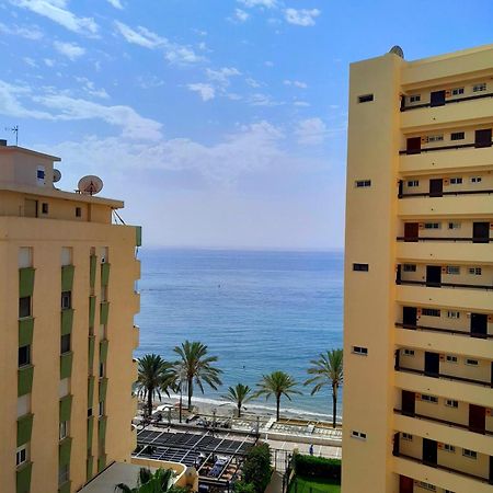 Seafront Apartment Марбелья Екстер'єр фото